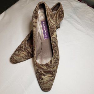 Phyllis Poland 8B Green / Classic Pump